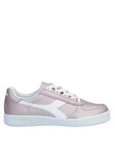 Низкие кеды и кроссовки Diadora