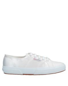 Низкие кеды и кроссовки Superga