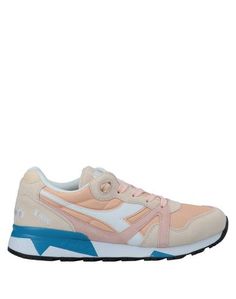 Низкие кеды и кроссовки Diadora