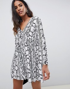 Свободное платье мини на пуговицах со змеиным принтом ASOS DESIGN - Мульти