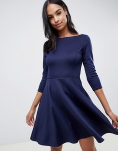 Приталенное платье с расклешенной юбкой Club L - Темно-синий