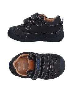 Низкие кеды и кроссовки Geox