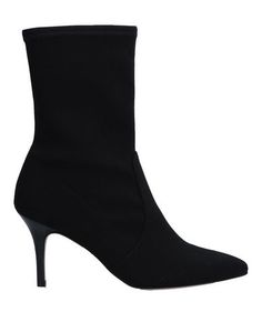 Полусапоги и высокие ботинки Stuart Weitzman