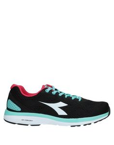 Низкие кеды и кроссовки Diadora