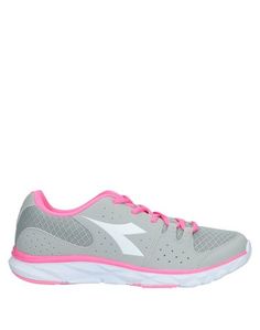 Низкие кеды и кроссовки Diadora