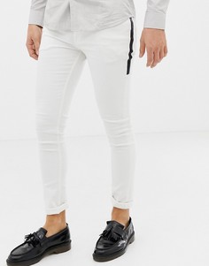 Белые джинсы скинни с черными полосами по бокам ASOS DESIGN - Белый