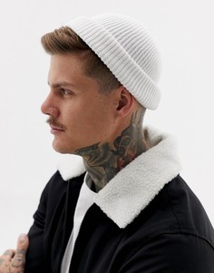 Белая шапка-бини в рубчик из переработанного полиэстера ASOS DESIGN - Белый