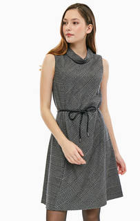 Приталенное платье с поясом Tom Tailor