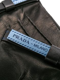 Аксессуары Prada