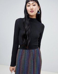 Черный топ с высоким воротником и расклешенными рукавами Monki - Черный