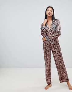 Пижама из рубашки и штанов с контрастным леопардовым принтом Missguided - Коричневый