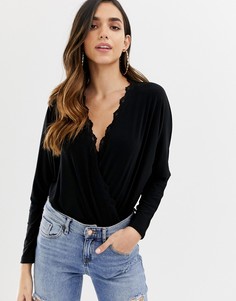 Боди с запахом, кружевной отделкой и рукавами летучая мышь ASOS DESIGN - Черный