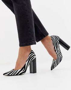 Туфли на высоком каблуке с принтом зебра River Island - Мульти