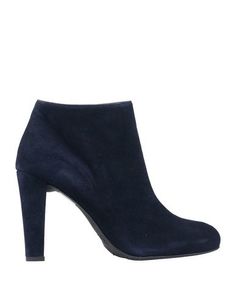 Полусапоги и высокие ботинки Stuart Weitzman