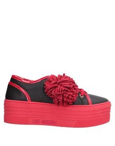 Низкие кеды и кроссовки Love Moschino
