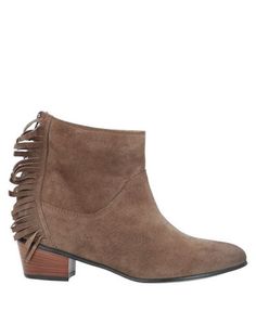 Полусапоги и высокие ботинки Carla F