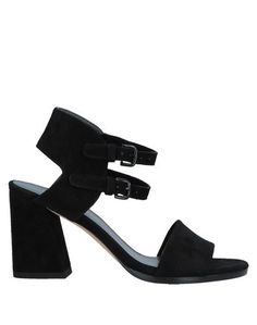 Сандалии Stuart Weitzman