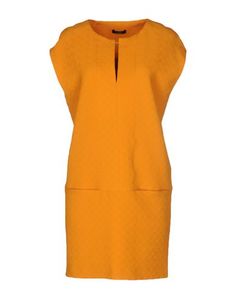 Короткое платье Hanita