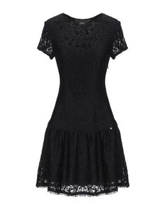 Короткое платье Guess