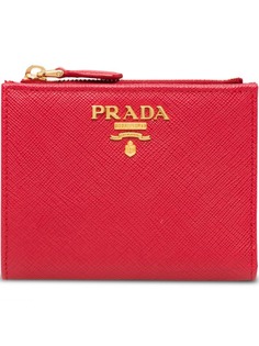 Аксессуары Prada