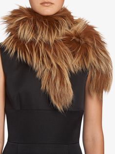 Аксессуары Prada