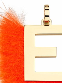 Аксессуары Fendi