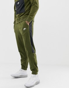 Зеленые джоггеры с полосками по бокам Nike 929126-395 - Зеленый