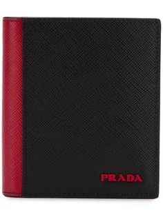 Аксессуары Prada