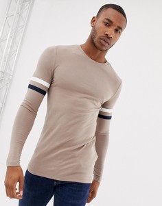 Длинный обтягивающий лонгслив бежевого цвета с полосками на рукавах ASOS DESIGN - Бежевый