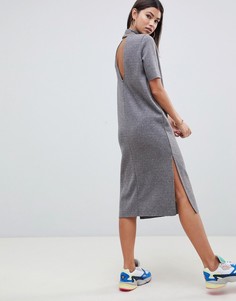 Супермягкое платье-футболка миди с открытой спиной ASOS DESIGN - Серый