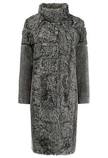 Утепленное пальто из овчины и меха козлика Virtuale Fur Collection