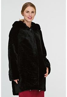 Шуба из мутона с капюшоном Снежная Королева