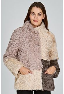 Утепленная шуба из овчины калган Virtuale Fur Collection