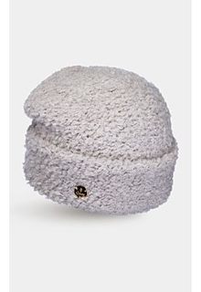 Женская шапка Canoe