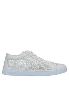 Низкие кеды и кроссовки Guess