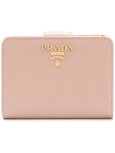 Аксессуары Prada