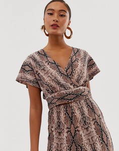 Кроп-топ с плиссировкой и змеиным принтом Miss Selfridge - Мульти