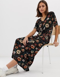 Темное платье миди с цветочным принтом Pull&Bear - Черный