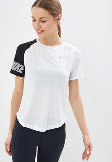 Футболка спортивная Nike