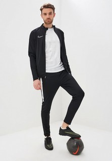 Костюм спортивный Nike