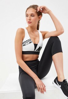 Топ спортивный Nike