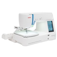 Швейная машина Janome Skyline S9
