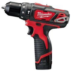 Дрель-шуруповерт Milwaukee M12