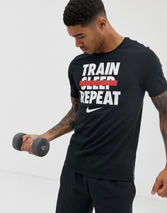 Черная футболка с принтом Nike Training AV5400-010 - Черный