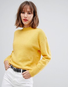 Желтый легкий джемпер с высоким воротом Esprit - Желтый