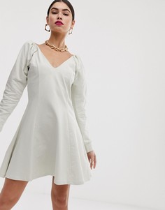 Приталенное платье-футболка мини со свободной юбкой ASOS DESIGN - Коричневый