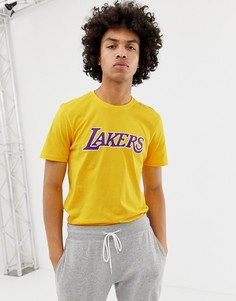 Желтая футболка с логотипом команды L.A Lakers New Era NBA - Желтый