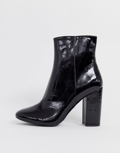 Черные лакированные ботильоны на каблуке New Look - Черный