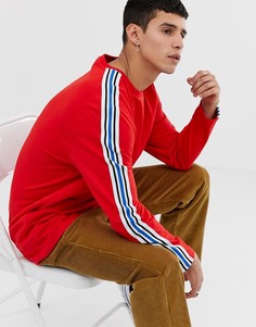 Свободный длинный лонгслив красного цвета с отделкой лентой на плечах ASOS DESIGN - Белый