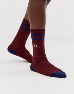 Бордовые спортивные носки с контрастной отделкой Fred Perry - Красный